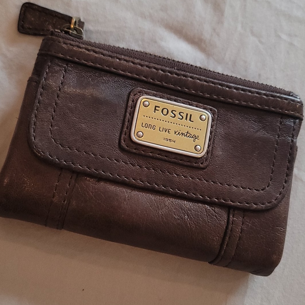 Fossil wallet